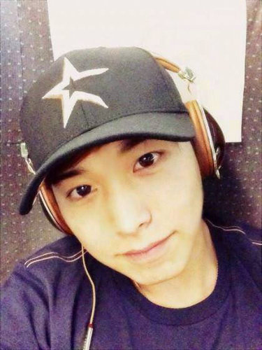 Makne suju. Line 00 masih unyu butuh mamah dan papah