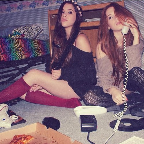Whore. Don't judge someone you don't know, or if you don't know the whole story.