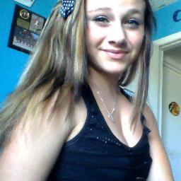 kirsch_taylor's profile picture. Dream Big ~ ∞ follow my real account @barbielegs15