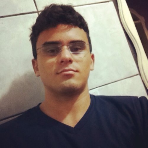 Sigam-Me, Profille Official ! Abraços Twitter's '