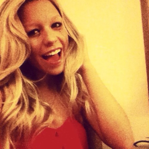 beale_brooke's profile picture. Sometimes you need to step outside, get some Air and remind yourself who you are and where you want to be. -gossip girl