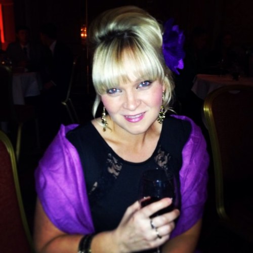 former 🇬🇧 u21 show jumper ,makeup artist, dance , and stage 🎭 mum ! susie@complexions-perth.co.uk