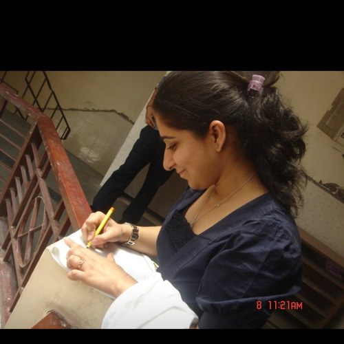 Parkhi Arora Profile