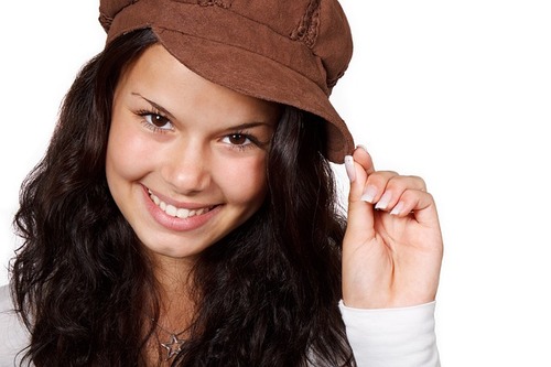 Olivia Rose is passionate about fashion and follows the latest news and gossip.