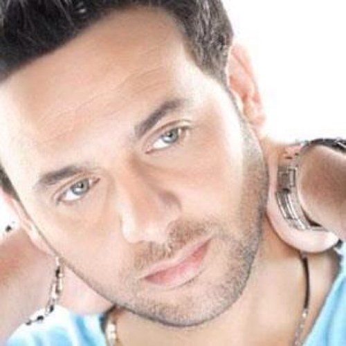 simoazam's profile picture. 