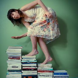 nayra_vacaflor's profile picture. MCF en Sciences de l’information et de la communication. Passionnée des méthodes créatives pour la recherche!