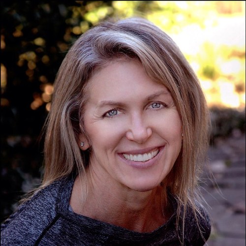 Hudson Institute Executive Coach * CrossFit Coach * Self-proclaimed Food and Nutrition Expert * Fit, Fifty, Female who successfully escaped Corp World.