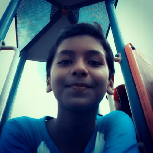 hye assalamualaikum hisyam 13 y/o  LOVE ME I WILL LOVE U BACK HATE ME I WILL NEVER HATE U BACK OK