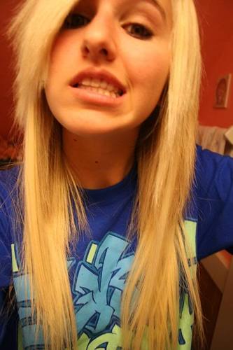 hi im candice... instagram candice_lmfao i follow back