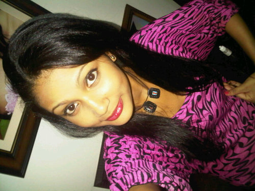 Fuerte temperamento |Simpatica |Buena Amiga | 
Just Follow me :D / Comprometida Con J.J 3