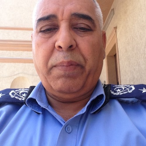 ليبي حر ..يحب الخير لكل العالم ..ولقد ولدنا من جديد بعد سنوات عجاف نتمني نتواصل لنتعلم من العالم كل شي مفيد