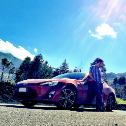 zuccone's profile picture. Tesla entusiast, car lover.