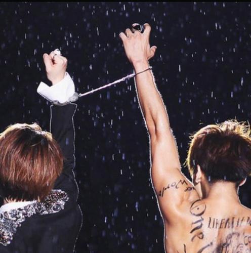 Roleplayer of Jong Hyun | @realjonghyun90 | Korea | ©OFFICIALFAKERS