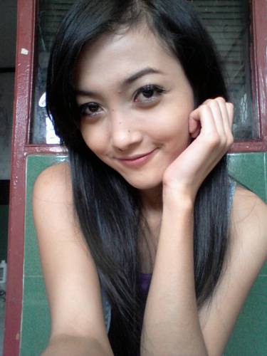 shintyafaozan_'s profile picture. Tua kaya raya mati masuk surga