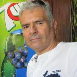 O espirito emotivo de um poeta está sempre em permanente expectativa da vastidão insondável do silêncio, a Balbuciar com a linguagem sonhadora:
