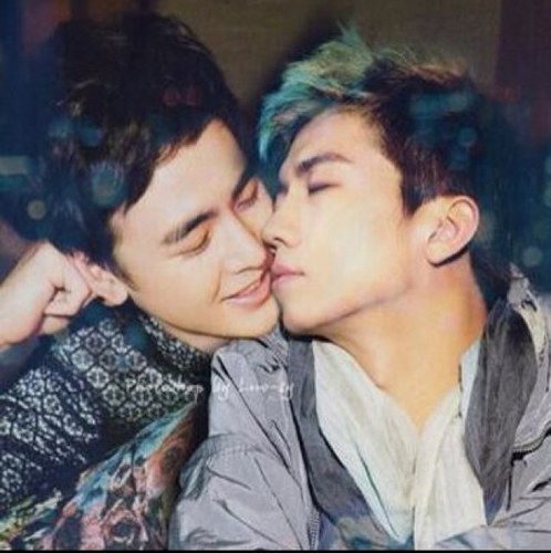 KhunWoo's Area | พื้นที่เล็กๆไว้พักพิงใจสำหรับสาวกคุณด้ง ♥ Don't forget! 7th June - one and only huswife! ลัทธิคุณด้ง ชาบูคุณด้ง KhunWoo never Die! เห็นด้วยไหม?