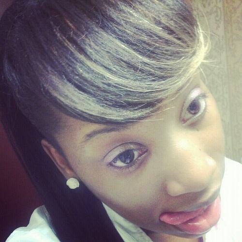 Im cool laid back not into drama until you start wit cha girl #TeamfollowBack... #TeamCapricorns #TeamM!ssRight #TeamCollegeGirl 3 3