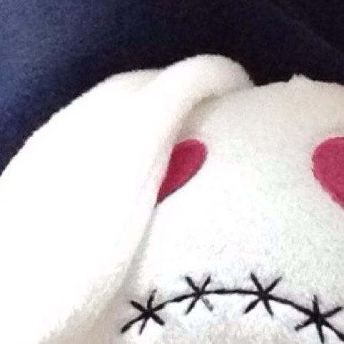 iorine's profile picture. @neko_xxx_xxx 好きには貪欲に。90's Ｖ系、メタル等。X Japan,hide,,DESTROSE,RAMPANT,CREA,a DROP of JOKER,DAZZLE VISIONなどなど