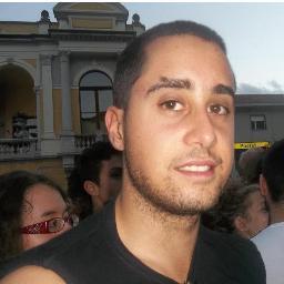 Da buon demografo sono perennemente alla ricerca dello stato di ebbrezza, spesso giocatore di poker e briscola chiamata, a volte anche studioso di statistica