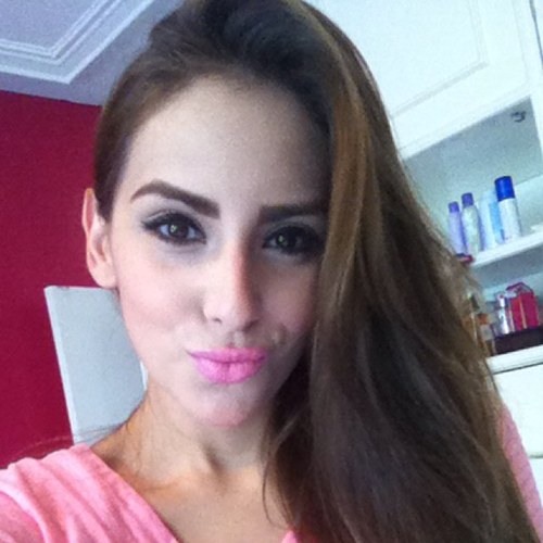 Anyanyb's profile picture. 