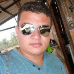 me chamo Jhony tenho 25 anos solteiro fanático pelo santos fc sou uma pessoa humilde e legal
