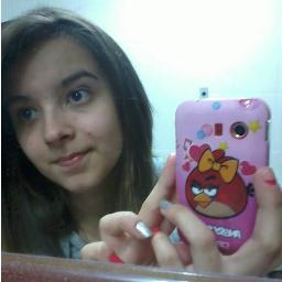 sou legal,inteligente,charmosa,as vezes chata!!!
gosto de fazer amigos...
e amo encontrar meninos legais,gatos e q saibam respeitar uma menina.....
:)