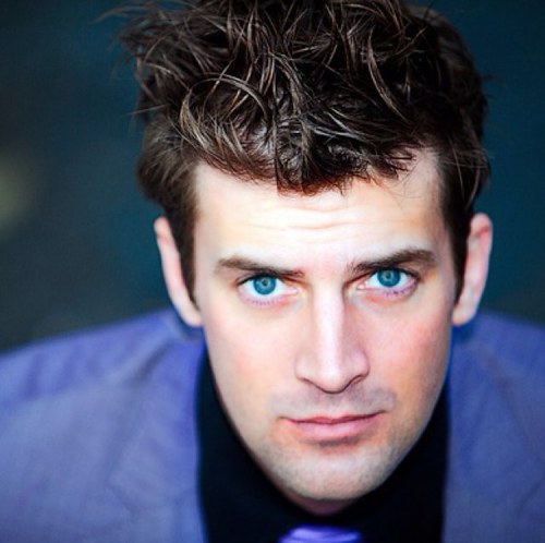 [RP, 18+] {Vampire} 18 years old. Son of Prince Charming and Snow White.
Brother of @emma_swan19