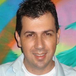 🎤 Locutor na Radio 98 FM Uberaba 🎧 Diretor e Sound Design na PlayStudio Produções