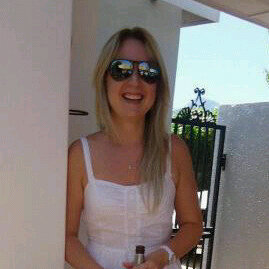 Michelle_dP's profile picture. Live in CT and work in the liquor industry. Love spending time with family and friends, good food and good wine, music, live bands, sport and travelling.