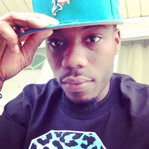 Keemie_F's profile picture. Est. 1990...Follow me!