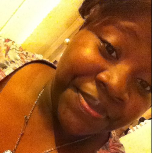 Juss FOLLOW me YOO i'll FOLLOW bakk P.S. SAVE THAT TRASH TALKIN FOR YO MAMMY ! Sincerly Badd Bishh Hill ❤