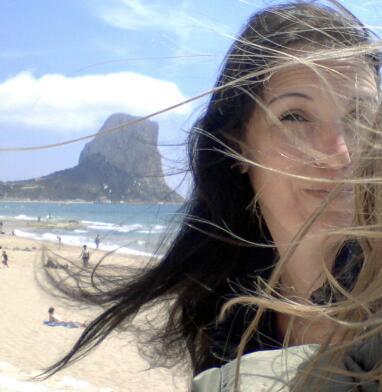 nicolienak's profile picture. 