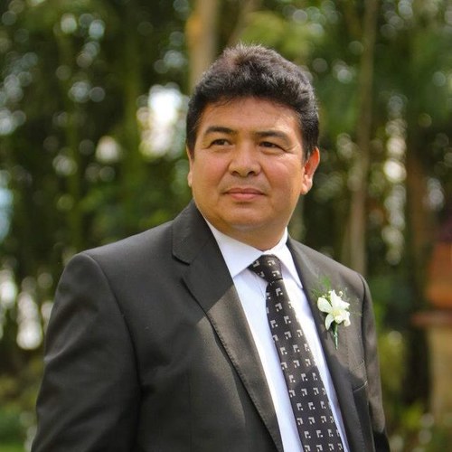 capitán piloto aviador especialista en formación de empresas aéreas y todo lo relacionado al ramo aeronáutico