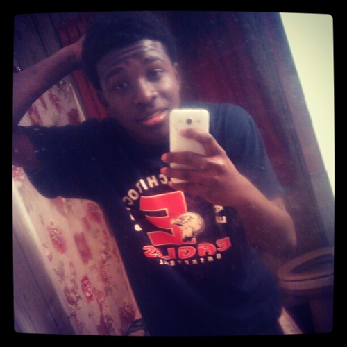 I do me nigga|God First♛| Ball is Life| #TeamLobCity| 90's Baby| Darn skin| Real|