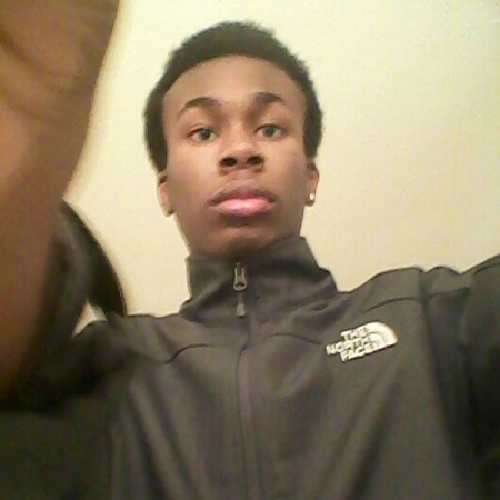 Fuck a bio just follow me ill follow back simple as tht