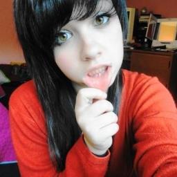 alexatedder's profile picture. 