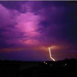 mother/grandmother, loves TWD, Norman Reedus, photography, storms, and the 80's