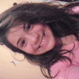 ooi @alandaaaah_ aqi, só passei pra dizer que eu amo essa minha filha mt mt tá *-* tmj pra sempre ! p. Mãe dela s2