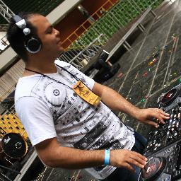 catolicodf's profile picture. Católico, Pai, DJ, Catequista, Copywriter e Contabilista