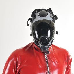 Rubber lover and Photographer check out my other profile @mickclarkeuk MCPhotographyUK@Outlook.Com