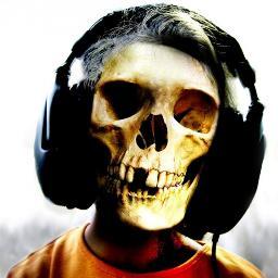 Mi pasión es la música y disfruto compartiéndola! Tengo un canal de Música sin copyright en YouTube perfecta para tus vídeos de Call Of Duty! A qué esperas! :D
