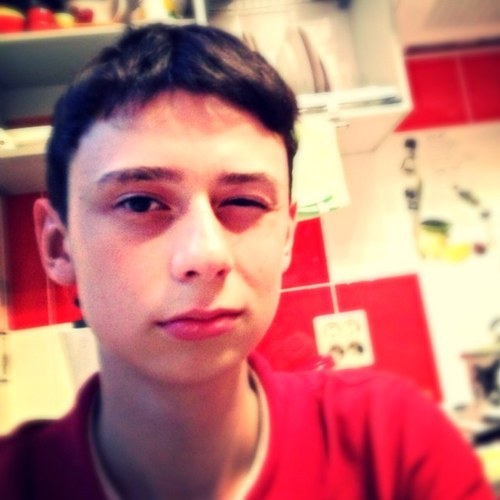Еще в раннем детстве я приобрел порочную привычку считать себя не таким, как все, и вести себя иначе, чем прочие смертные. Как оказалось, это золотая жила!
