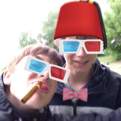 Нужно не боятся доверять молодым людям!