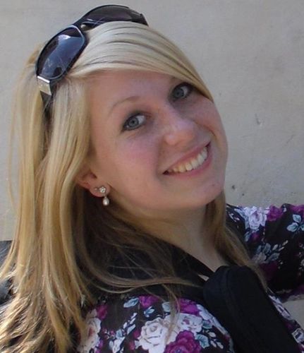 SteffanievanLoo's profile picture. Adapt Media & Communicatie | HBO Communicatie | Hogeschool Windesheim | 23 jaar | Vrienden en Familie | Cultuur en Reizen