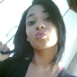 → Tua invejaa faz meu sucesso ,no meu talentoo a critaividade Na boka das recalcadas eu viroo celebridade ;* RЄČΛŁQUЄ é QUЄ ИЄM ßΛRΛTΛ ИãØ TЄИHØ MЄĐØ TЄИHØ ИØJØ