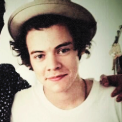 @harry_styles, @real_liam_payne