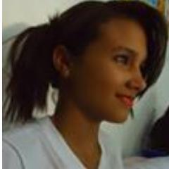 eu?... ... simples mente sou eu msma.. ;D