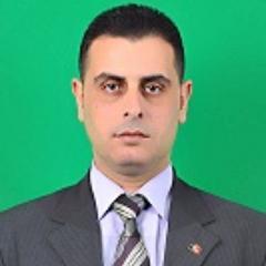 المؤهلات العلمية  1. بكالوريوس حقوق – جامعة الأزهر 2000 .  2- حاصل على اجازة المحاماة الشرعية 
3-عضو اللجنة المركزية جبهة النضال الشعبي