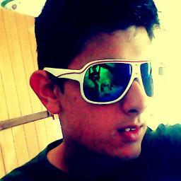Fala sério! Como vou resumir minha
vida aki no twitter?  :P
- Meu amor, minha vida meu anjo . EU TE AMO (@_LuuanaSilvaa) aq ;*