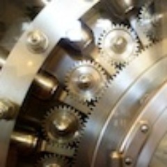 HeistsAndCons's profile picture. The ultimate heist, the big con, the perfect caper... one movie at a time.